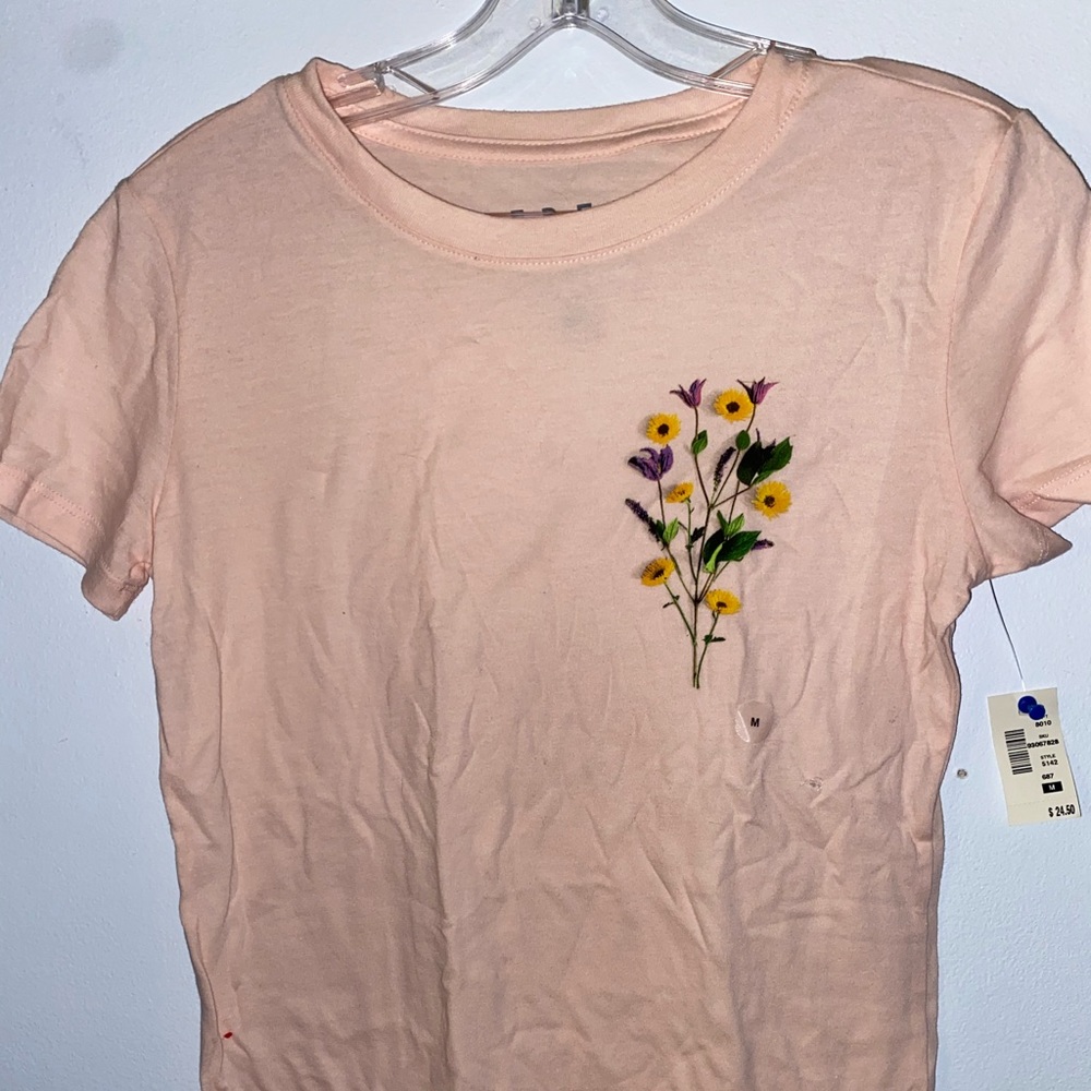 light pink floral tee!